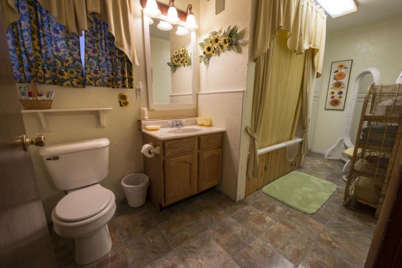 Canyon Colors Bed And Breakfast Page Exterior foto